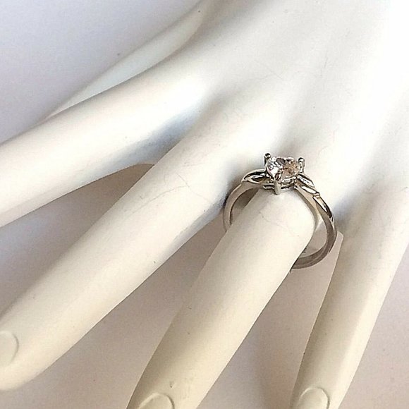 Silver Heart Cubic Zirconia Ring Size 8 9 Solitaire Promise Plated Engagement - Picture 3 of 8